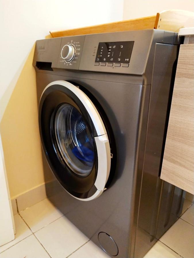 Le 14 T2 Rénové Pkg Privé Netflix Apartamento *